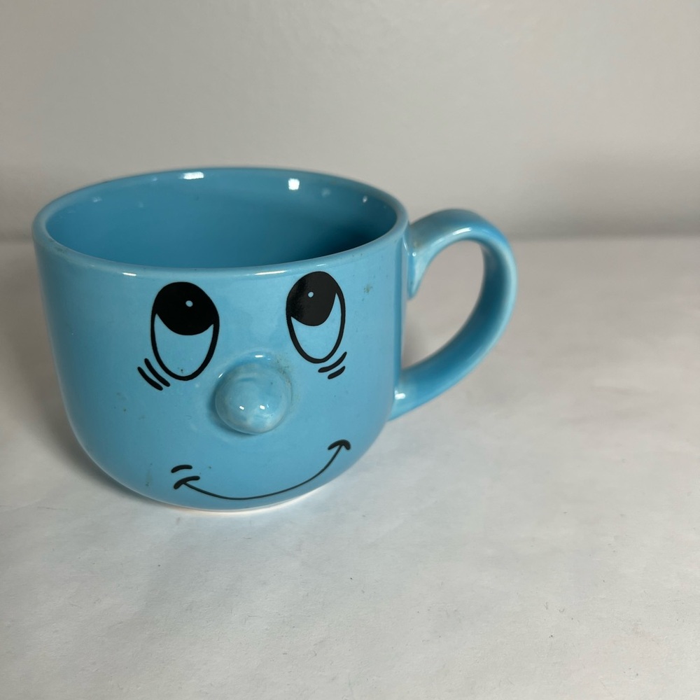Vintage  Livingware Blue Smiley Face‎ Mug